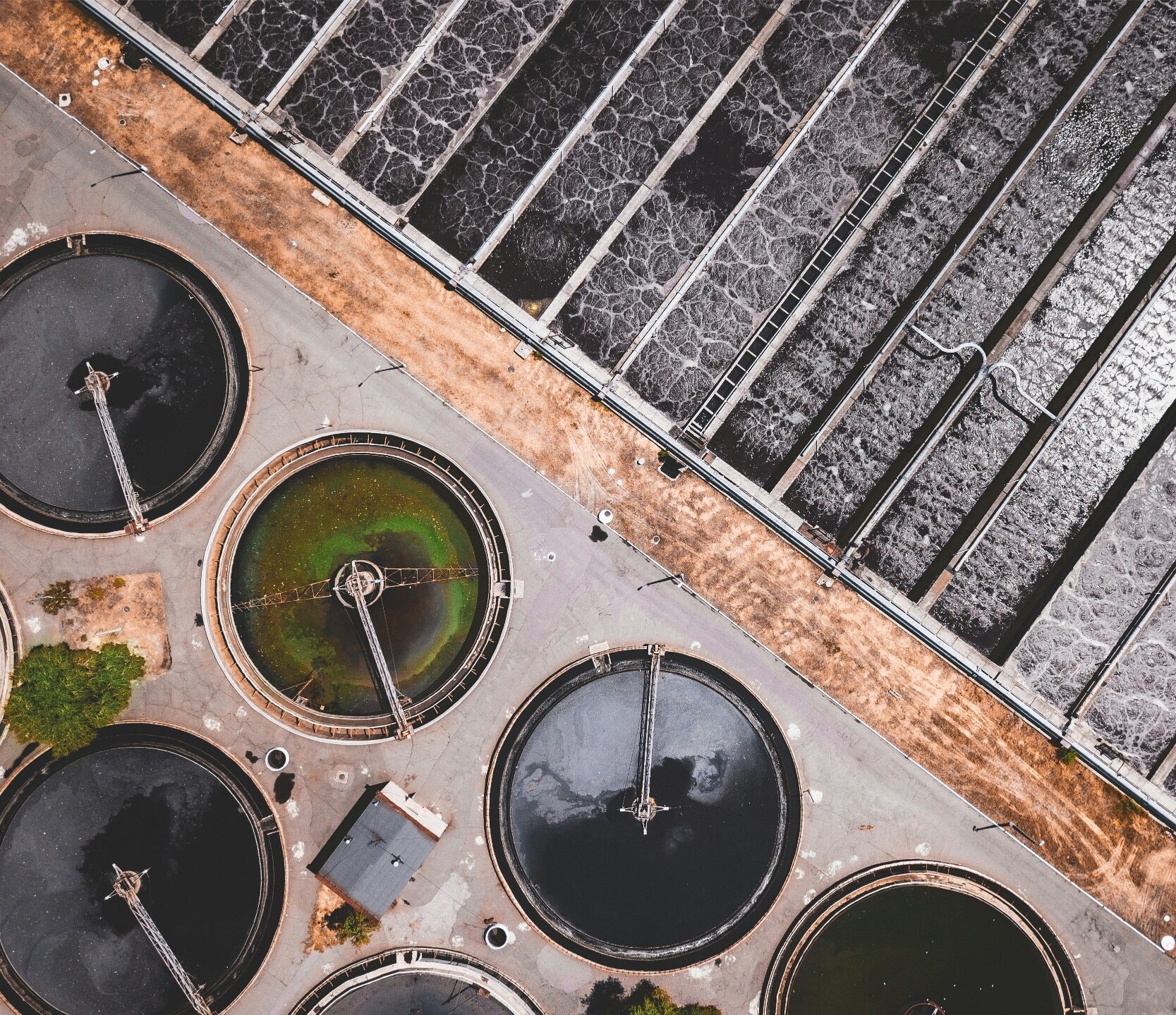 ivan-bandura-Ac97OqAWDvg-unsplash